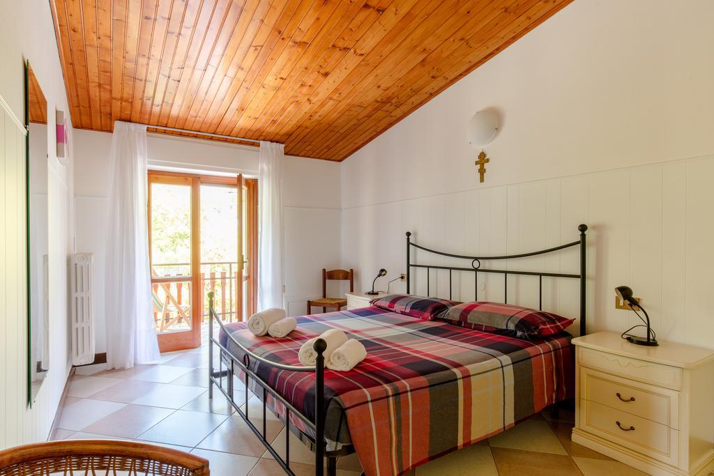 Villa Mariarosa Apartments Тиньяле Экстерьер фото